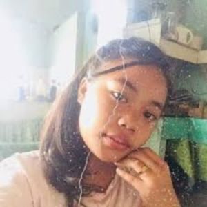 Meet your Posher, Aya jane